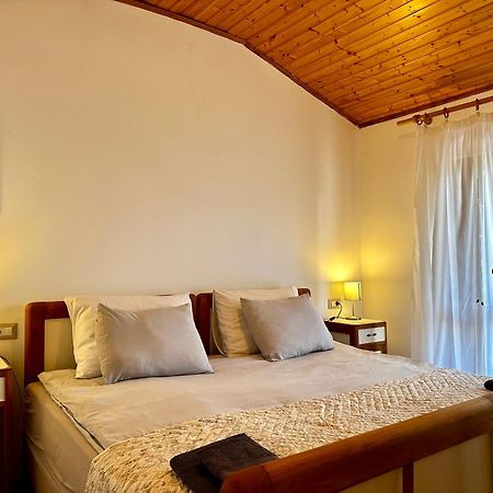 Casa Rustica Apartment Buici  ภายนอก รูปภาพ